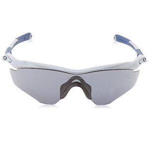 🕶NWOT Oakley M2 polished grey frame 🕶